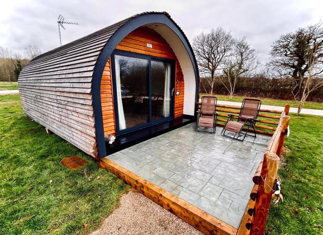 Beech Pod Cabin In Beautiful Surroundings Wrexham Bagian luar foto
